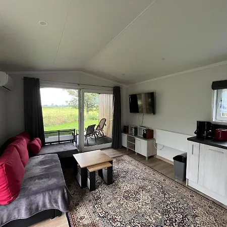 By Szczecin Lagoon With Garden 펜션 노베 바르프노