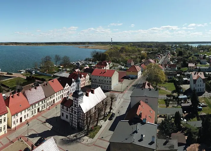 By Szczecin Lagoon With Garden بيت للعطل