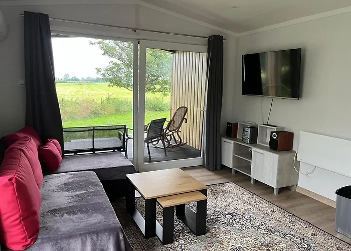 By Szczecin Lagoon With Garden * نوفي فاربنو