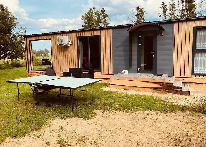 بيت للعطل By Szczecin Lagoon With Garden نوفي فاربنو